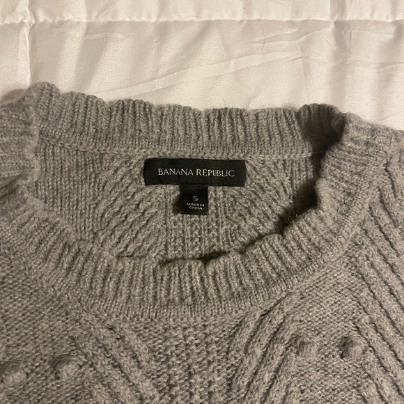 Banana Republic Gray Chunky Sweater - Picture 4 of 4